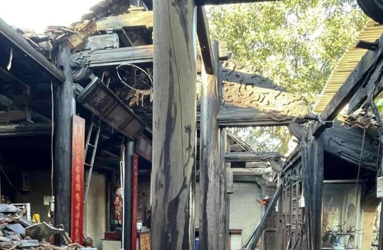 Cháy chùa Báo Quốc ở Hưng Yên