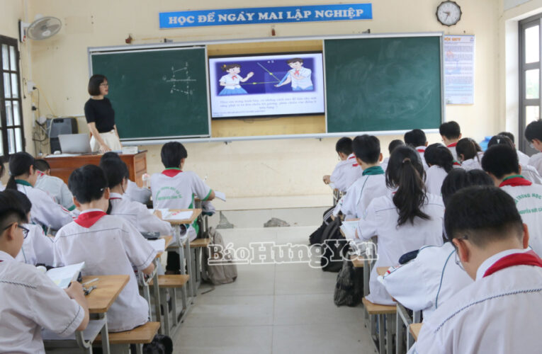 Học sinh lớp 1, lớp 9, lớp 12 tựu trường vào ngày 22/8/2025