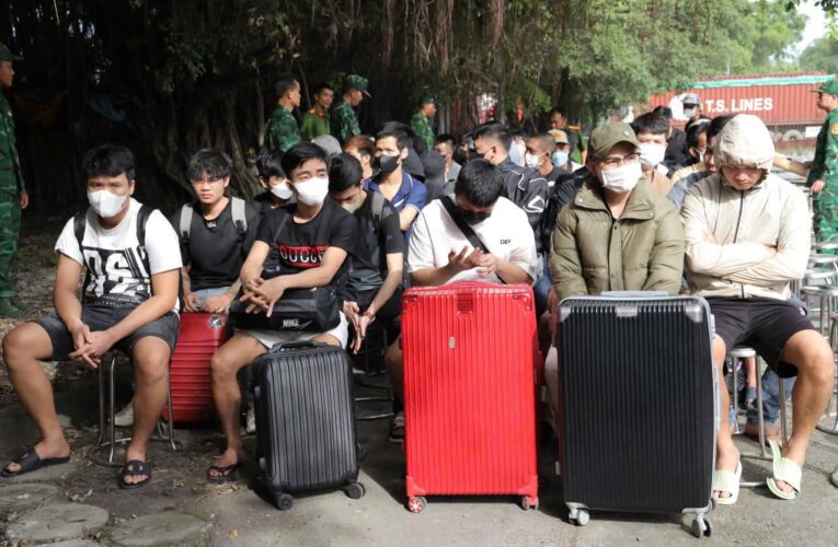 Khởi tố nhóm đối tượng ở Hưng Yên sang Campuchia lừa đảo người Việt qua mạng