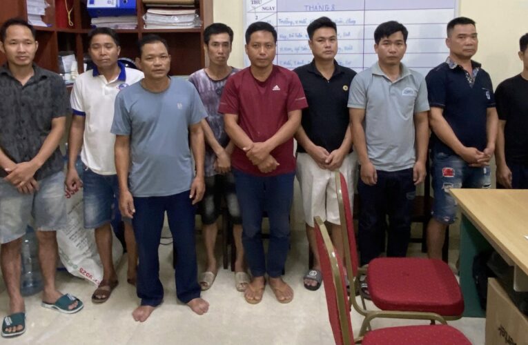 CÔNG AN PHƯỜNG HOÀNG MAI BẮT GIỮ 09 ĐỐI TƯỢNG ĐÁNH BẠC