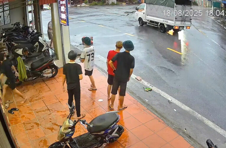 Tai nạn giao thông tại ngã ba Trực Thái – Trực Ninh (Nam Định cũ)
