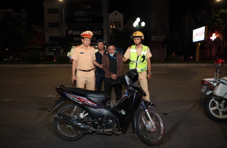 Bắt giữ đối tượng dương tính với mai tú-y tổng hợp, chống người thi hành công vụ tại Hưng Yên
