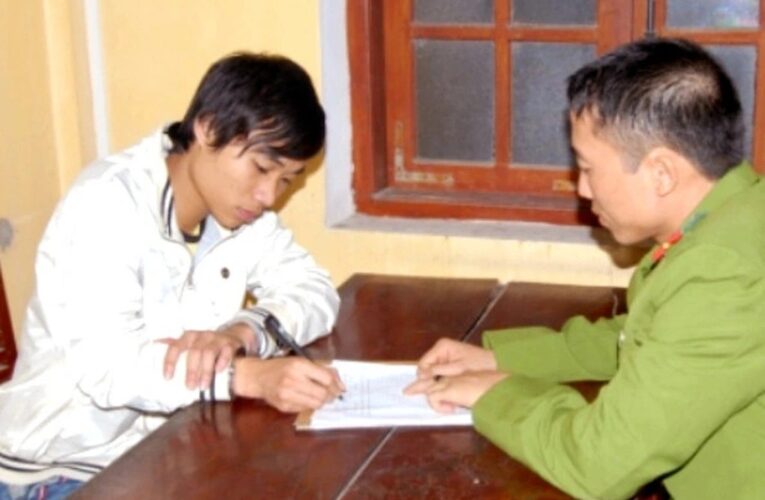 Vụ nam sinh viên g*ết lái xe ôm: Vết trượt dài từ ham mê game