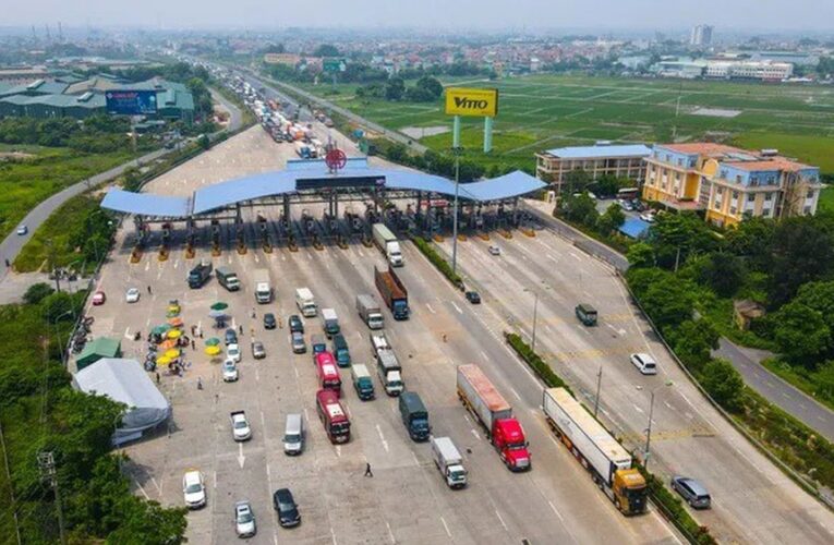 Từ 1/10/2025: Không chuyển đổi sang TÀI KHOẢN GIAO THÔNG, hơn 4 triệu ô tô sẽ không được qua trạm thu phí